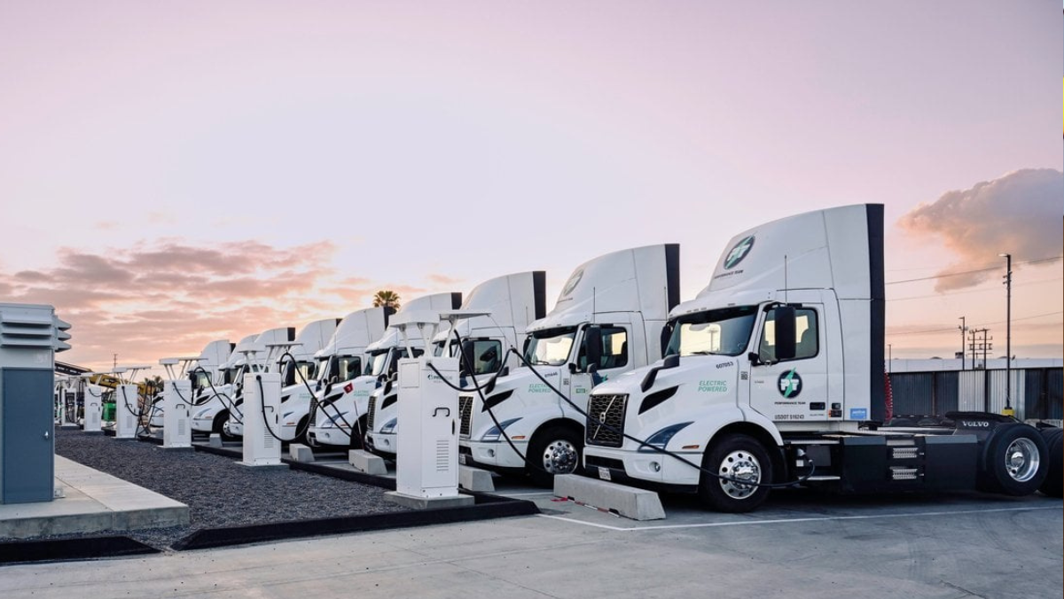 Smarter Routes, Cleaner Roads: AI Reinvents Trucking