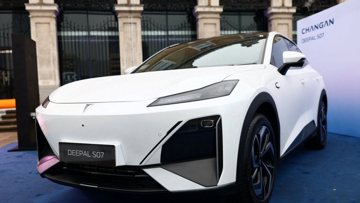 Changan Deepal S07 electric SUV showcased during European market expansion